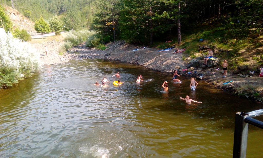 Vacation Home Nana Mokra Gora Kültér fotó